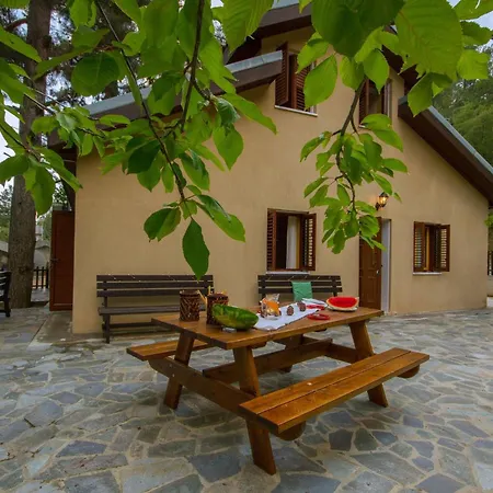 Villa Amazing In Pano Platres Cyprus